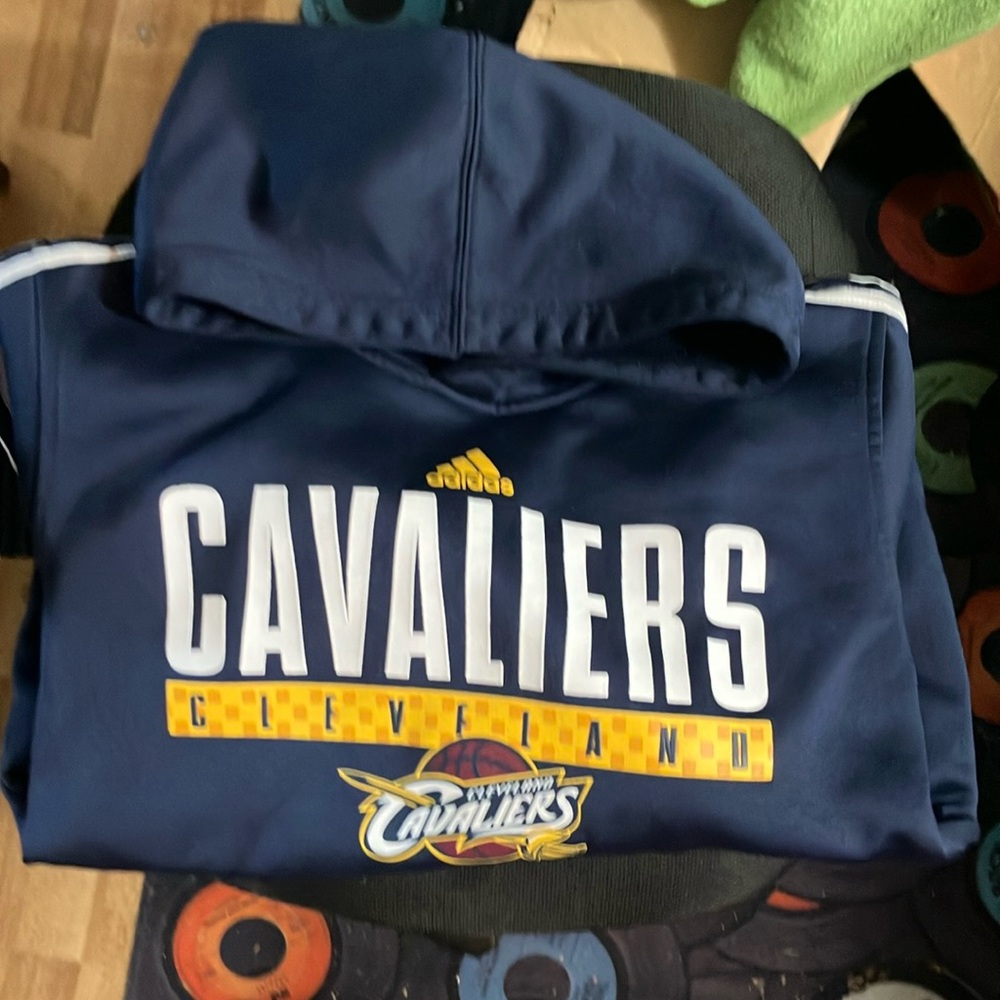 Adidas Cleveland cavaliers hoodie, navy- boys size medium (8-10)